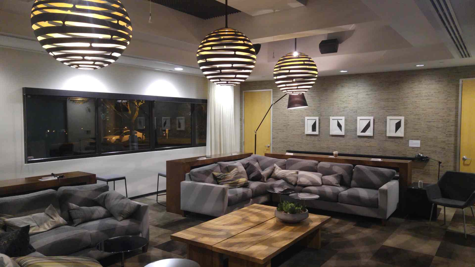 The Lounge/Meeting Room